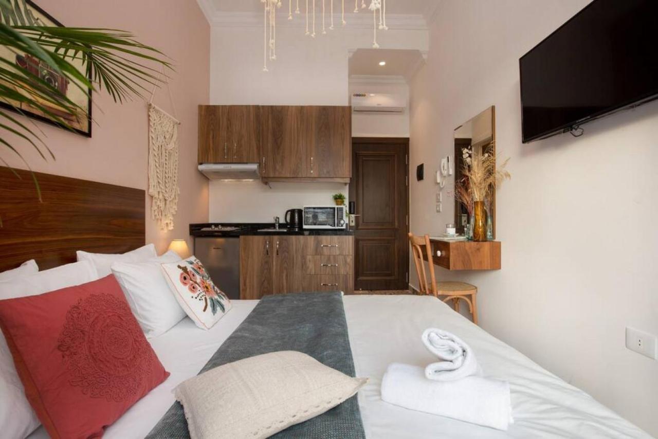Madam Yvonne-511 In Mar Mikhael